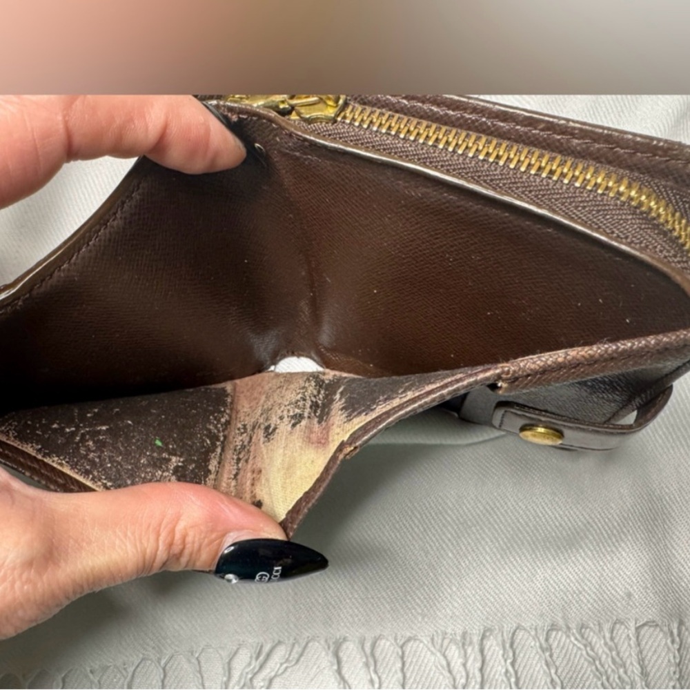 Louis Vuitton Damier Ebene Bifold Wallet - Picture 10 of 15